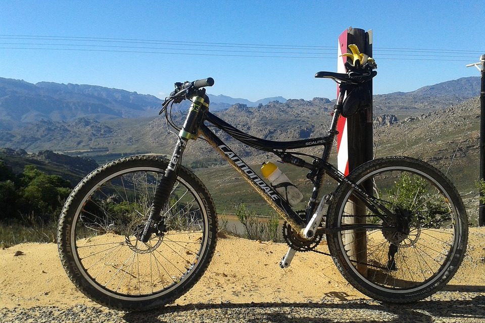 DETENIDO EL TURISMO DE AVENTURA Y DE SENDERISMO