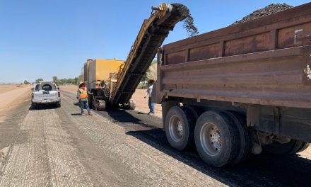 REHABILITAN CARRETERAS DEL VALLE DE MEXICALI