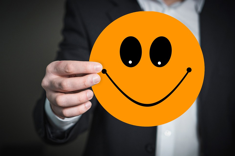 LOS EMOJIS FORMAN PARTE DE NUESTRA COMUNICACIÓN DIARIA