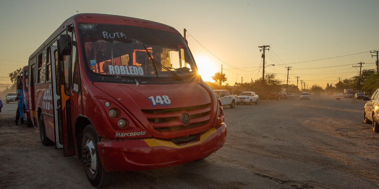 OBLIGATORIO USO DE CUBRE-BOCAS EN TRANSPORTE, CONFIRMAN CIERRE DE PANTEONES  