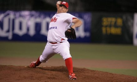 EXTIENDE «CHILE» CÁRDENAS LA TRADICIÓN DE BEISBOLISTAS ENTRONIZADOS