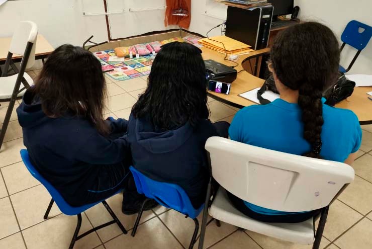 ADOLECENTES DE ALBERGUES TEMPORALES EN FORO VIRTUAL 