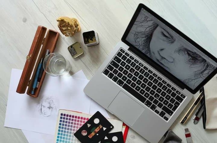 EL FESTIVAL DE OCTUBRE DESDE EL PLANO VIRTUAL 