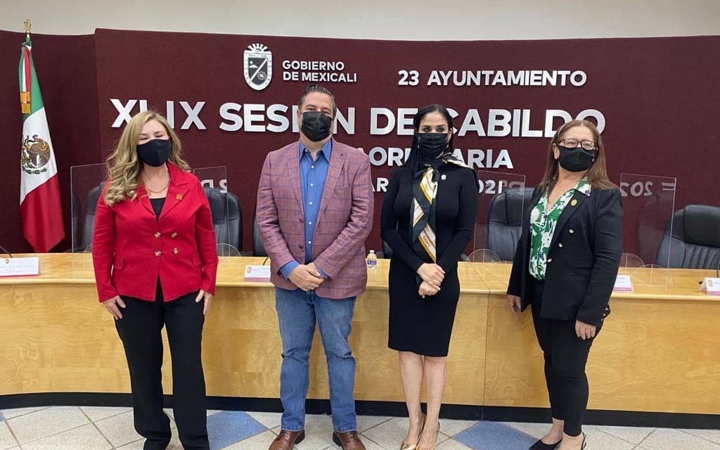 PROTESTAN NUEVOS REGIDORES DEL XXIII AYUNTAMIENTO DE MEXICALI