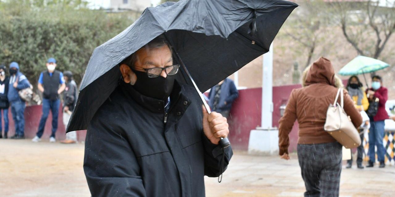 LLUVIA NO DETIENE LA APLICACIÓN MASIVA DEL BIOLÓGICO