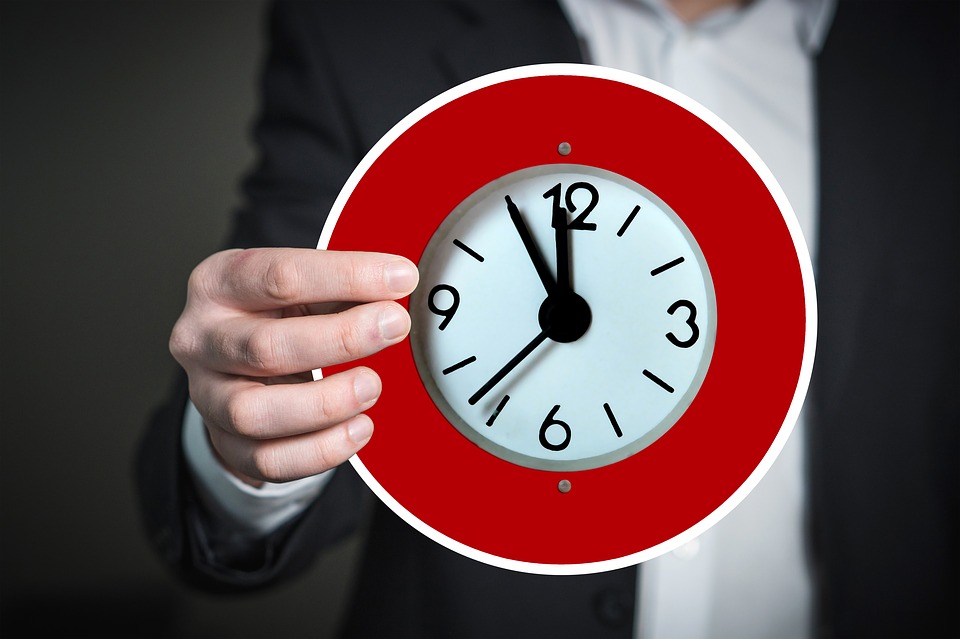 ESTE DOMINGO 14 DE MARZO HAY QUE ADELANTAR LOS RELOJES