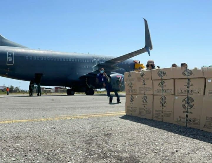 LLEGAN 31,200 VACUNAS DE SINOVAC A BC