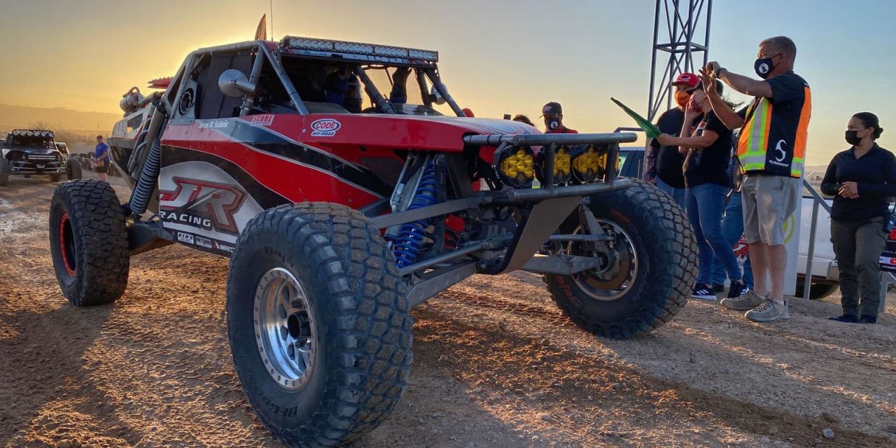 ACELERAN CORREDORES EN LA “NIGHT RACE 2021” DE LAGUNA SALADA