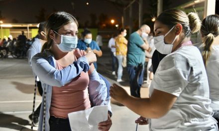 APLICAN 200 MIL VACUNAS EN EL PENÚLTIMO DIA