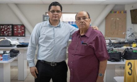 EXPERTO EN CRIMINALÍSTICA VISITA UNIVERSIDAD XOCHICALCO