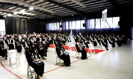 CELEBRA PREPARATORIA XOCHICALCO PRIMERA GRADUACIÓN PRESENCIAL