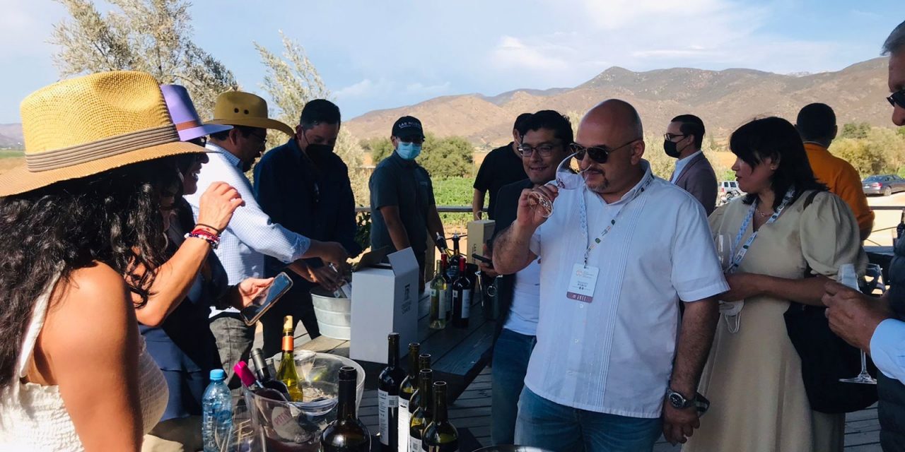 RECONOCEN ENÓLOGOS INTERNACIONALES Y NACIONALES A VINOS DE BC