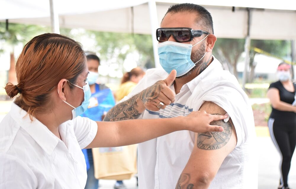 ACUDEN A COMPLEMENTAR ESQUEMA DE VACUNACIÓN DE ASTRA ZENECA