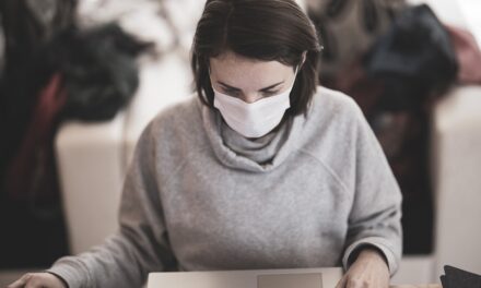 TENDENCIA A LA BAJA DE CASOS ACTIVOS EN BC