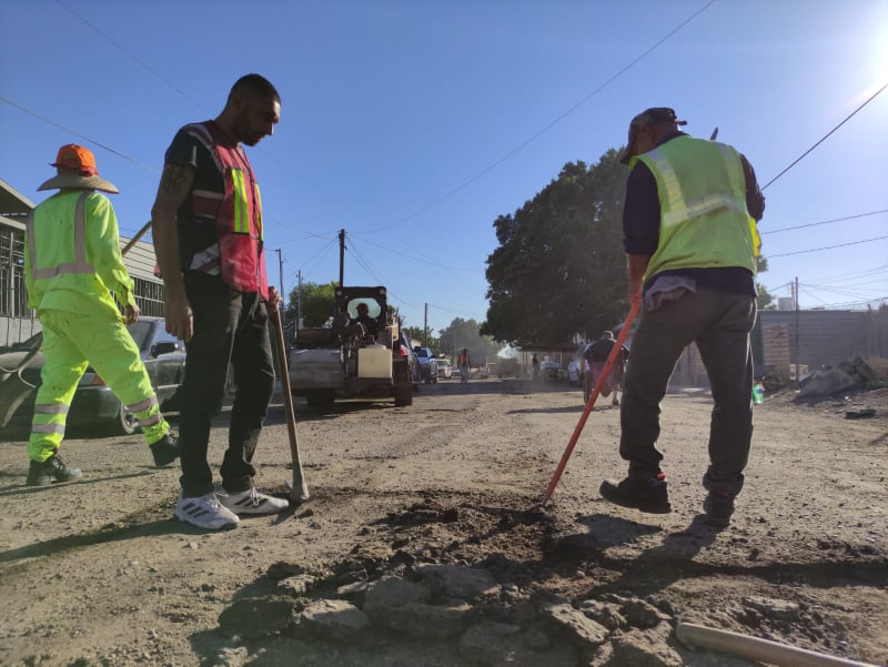 MEGA JORNADA DE MANTENIMIENTO DE VIALIDADES EN LA BAJA CALIFORNIA 