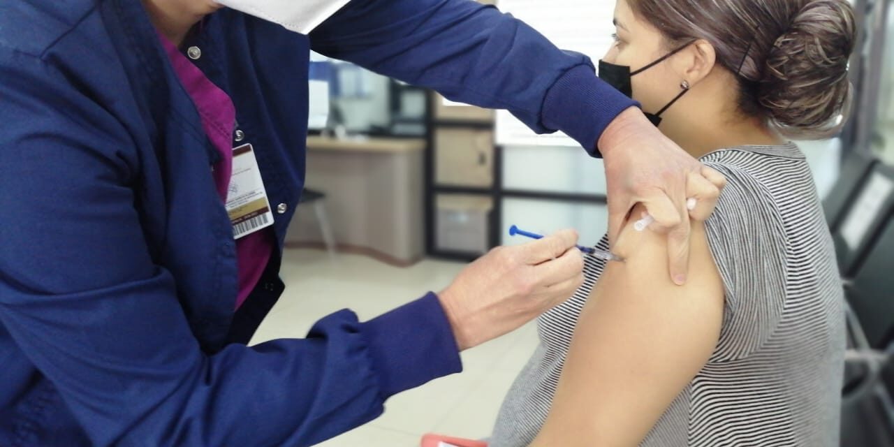 REACTIVARÁN VACUNACIÓN PARA MUJERES EMBARAZAS Y MENORES