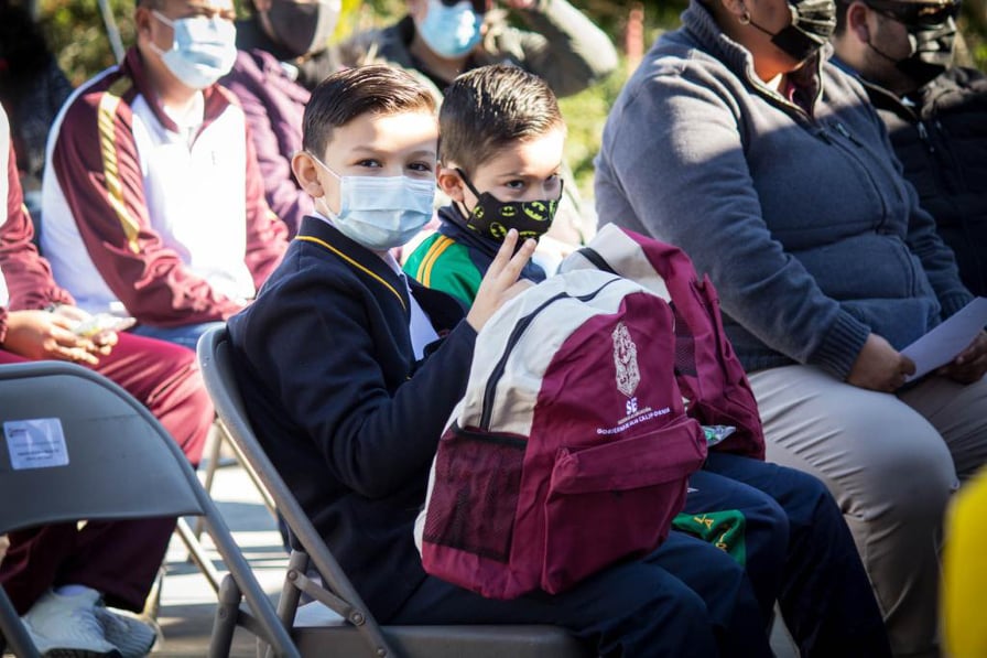 EQUIPAN A PRIMARIAS PARA EL PRÓXIMO RETORNO ESCOLAR