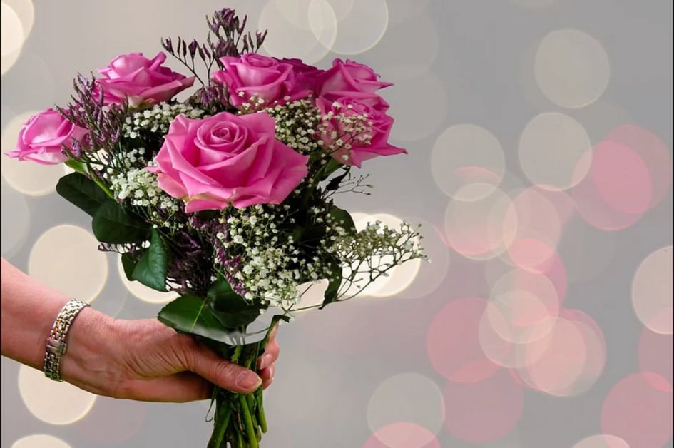 ASÍ ES LA LOGÍSTICA DE LAS ROSAS PARA EL 14 DE FEBRERO