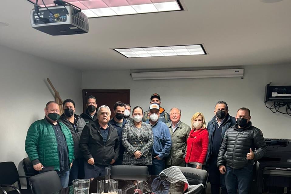 DESIGNAN AL CONSEJO ESTATAL DE PRODUCTORES DE VID