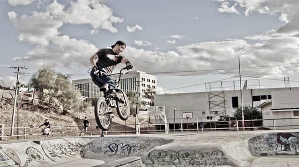 LA ESCENA ALTERNATIVA CON ‘BAJACALI ROCK’