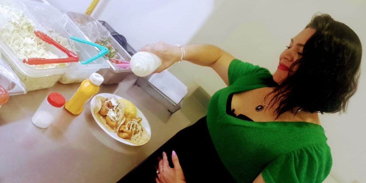 DEBEN MUJERES EN GESTACIÓN CUIDAR SU ALIMENTACIÓN 