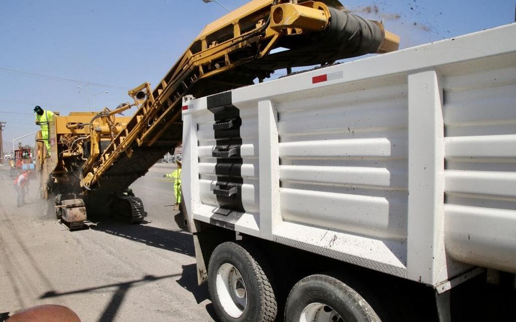 LAS MISMAS CALLES DE SIEMPRE… REHABILITARÁN BULEVAR LÁZARO CÁRDENAS EN MEXICALI 