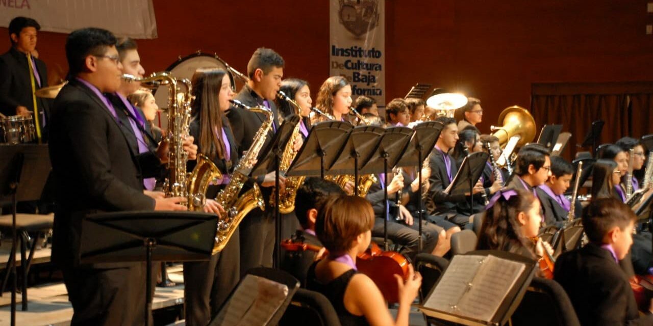 SÉPTIMO ANIVERSARIO DE LA ORQUESTA EL CENTINELA