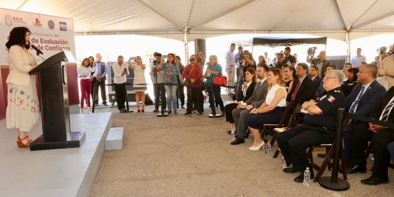 13VO. ANIVERSARIO DEL CENTRO DE EVALUACIÓN Y CONTROL DE CONFIANZA