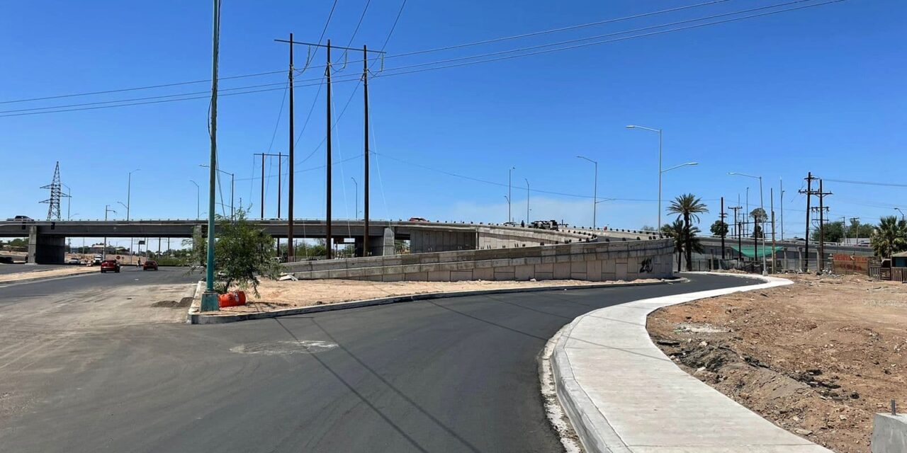 ABIERTOS TODOS LOS SENTIDOS EN LÁZARO CÁRDENAS Y RÍO NUEVO