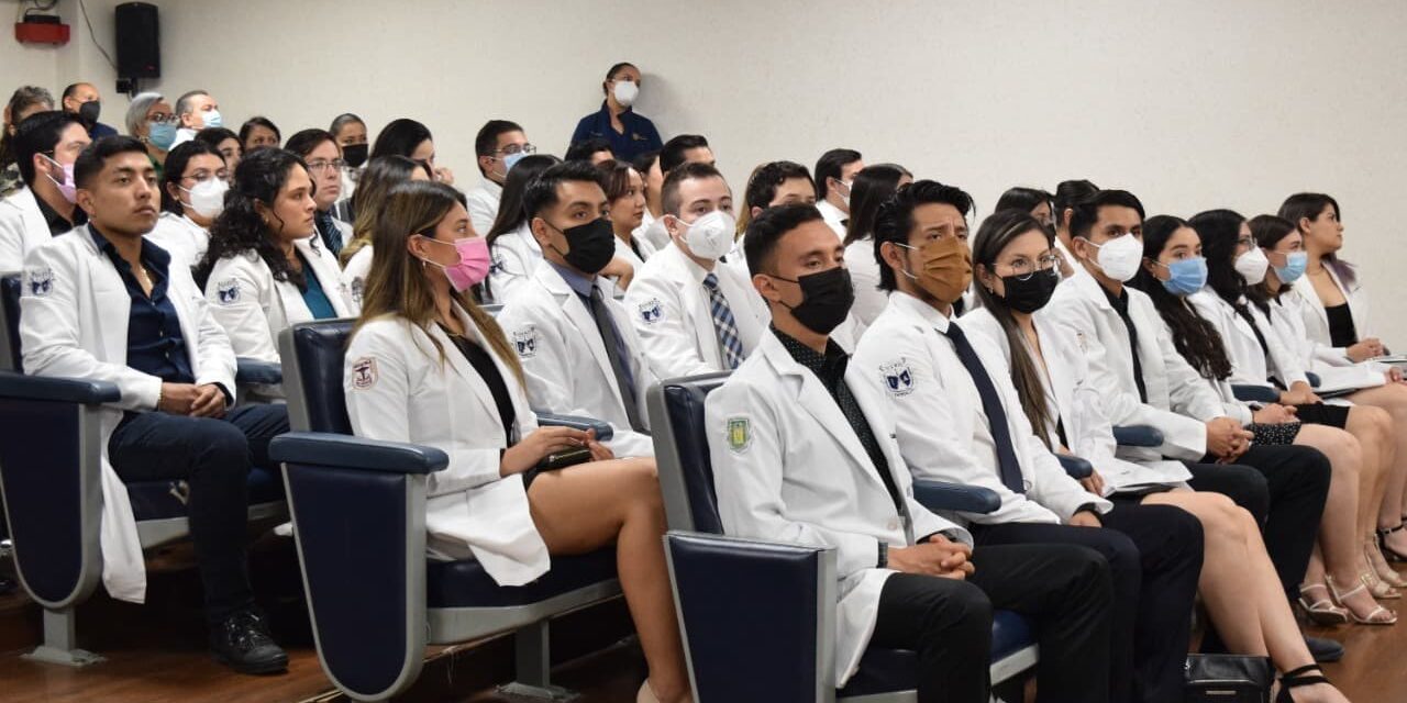 GRADUAN 40 MÉDICOS EN HOSPITAL GENERAL DE TIJUANA