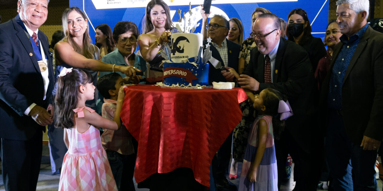 40 ANIVERSRIO DEL GRUPO EDUCATIVO 16 DE SEPTIEMBRE 