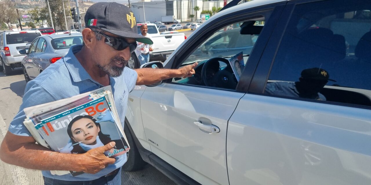YA DISTRIBUYEN LA MEJOR REVISTA EN TIJUANA Y ROSARITO