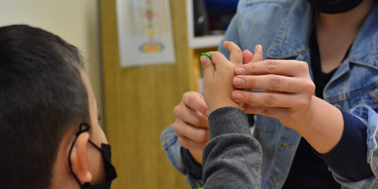 UN TRATAMIENTO DIGNO Y DE CALIDAD PARA ATENDER EL ASPERGER