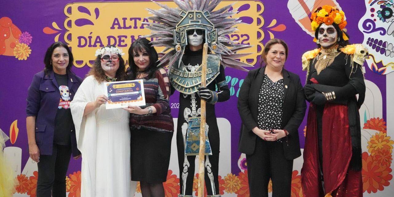 LOS MEJORES DEL CONCURSO DE ALTARES EN MEXICALI 