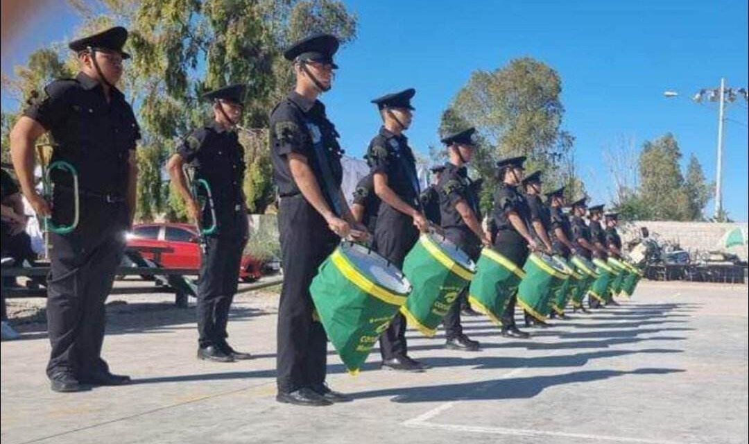 REALIZAN CONFRONTACIÓN DE BANDAS DE GUERRA Y ESCOLTA DE BANDERA