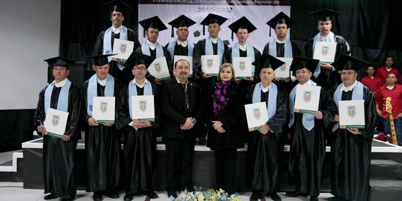 LA II GENERACIÓN DE LICENCIADOS EN CIENCIAS DE LA EDUCACIÓN DEL HONGO I