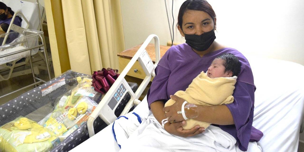 APOYO A LOS PRIMEROS BEBÉS NACIDOS EN ESTA NAVIDAD 2022