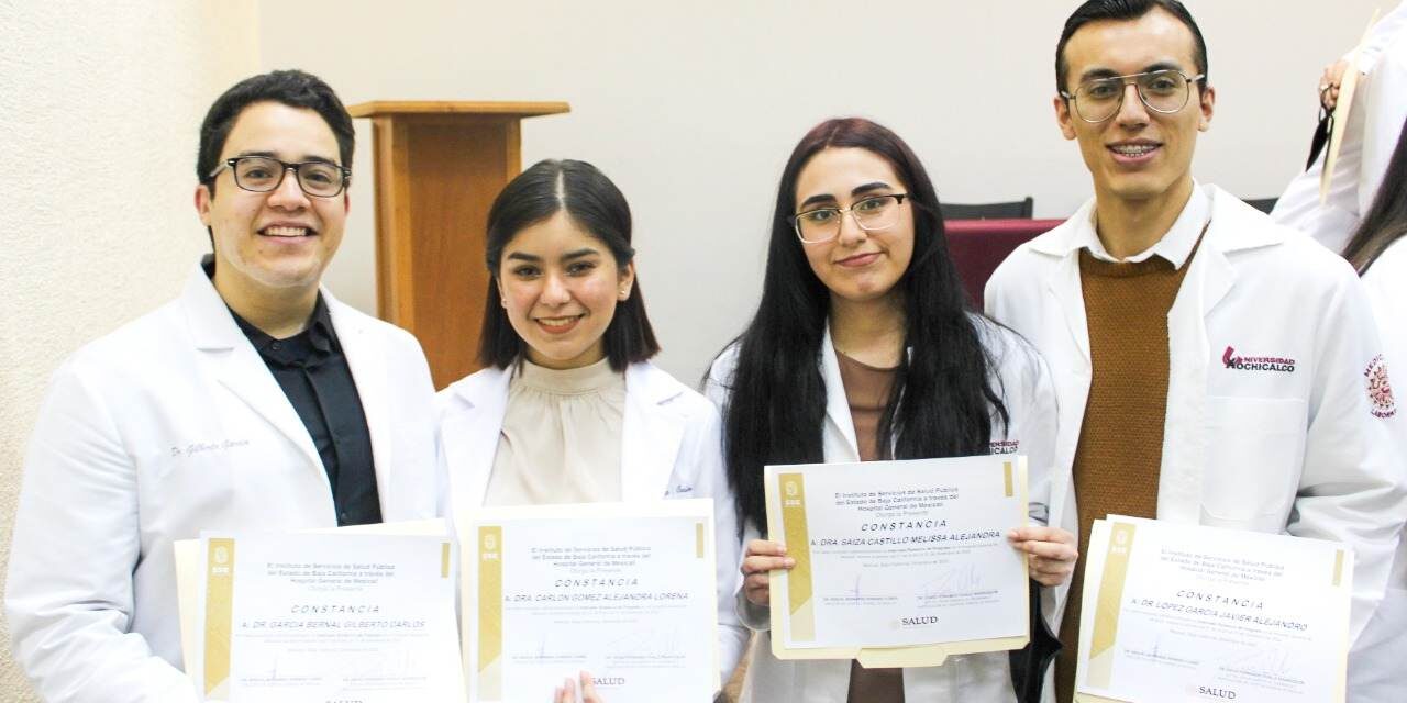 EGRESAN 28 MÉDICAS Y MÉDICOS INTERNOS DE PREGRADO DE HGM