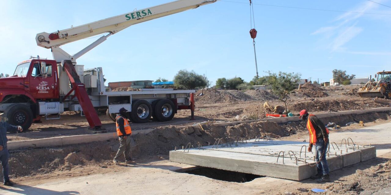 LOSAS DE CONCRETO EN BÓVEDA RÍO NUEVO, MEXICALI