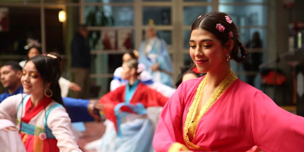 CELEBRAN LA LLEGADA DEL AÑO NUEVO CHINO