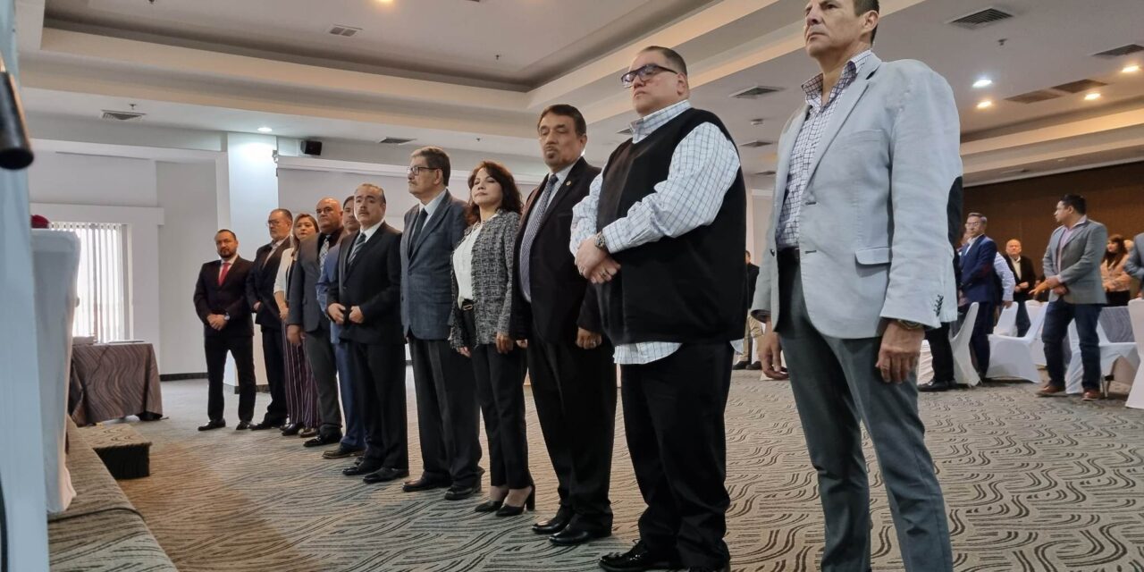 NUEVO CONSEJO EN COLEGIO CACHANILLA DE CONTADORES PÚBLICOS A.C.