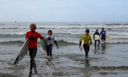 LOS CHICOS DEL SURFING EN BAJA CALIFORNIA