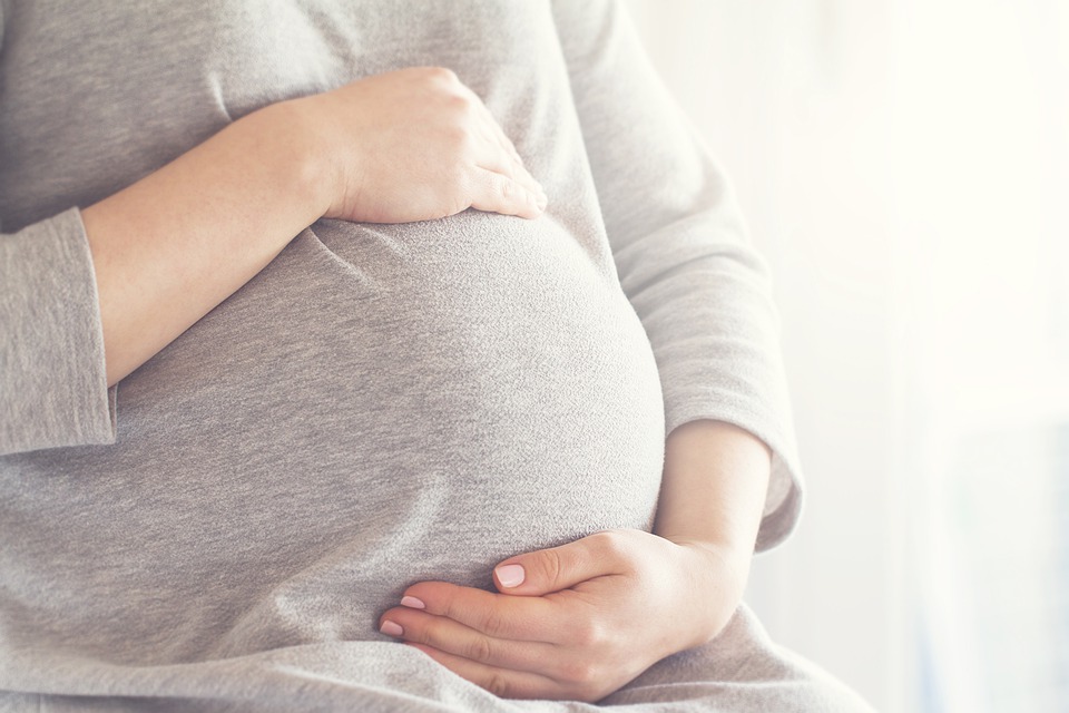 PROTEGER LA SALUD DESDE LA GESTACIÓN