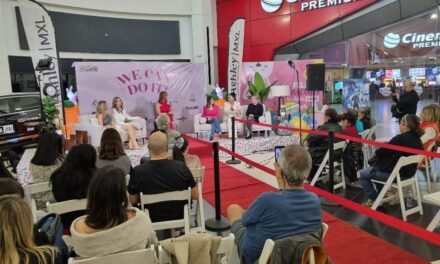 ESPECTACULAR FORO DE MUJERES EN PLAZA LA GRAN VÍA