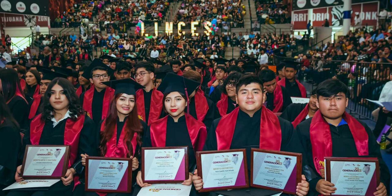 GRADUACIÓN DE MÁS DE 3 MIL ALUMNOS Y ALUMNAS EN CECyTE BC DE TIJUANA