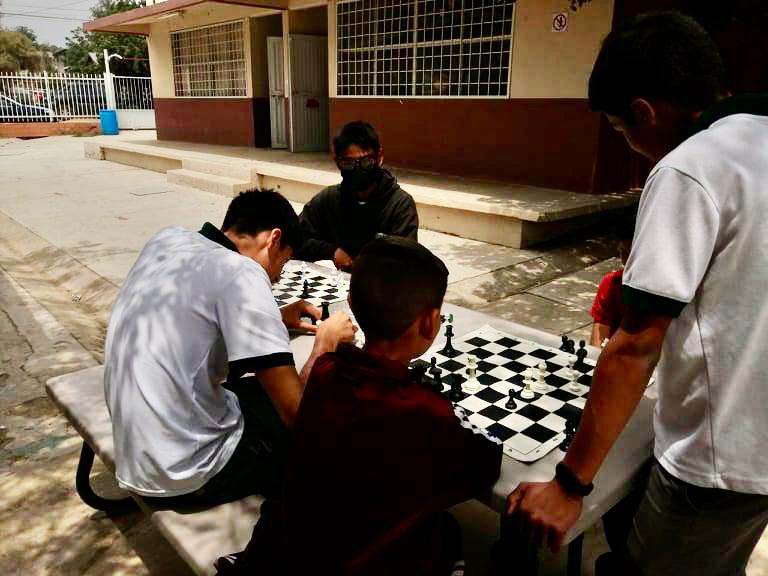 PROMUEVEN LA DISCIPLINA DE AJEDREZ ENTRE ESTUDIANTES DE PRIMARIA