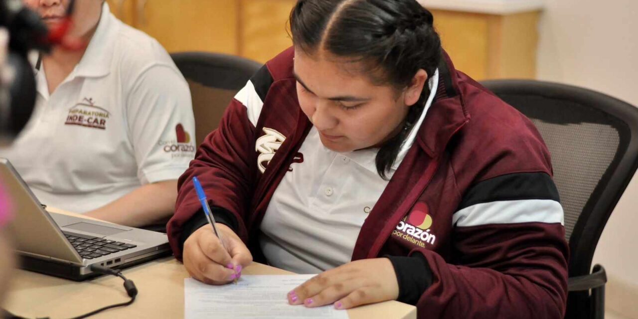 YA TIENE SU PRIMER ATLETA LA PREPARATORIA PARA DEPORTISTAS