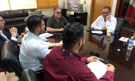 ATIENDEN REUNIÓN CON DIRIGENCIAS SINDICALES PREVIO AL INICIO DEL CICLO ESCOLAR 2023-2024