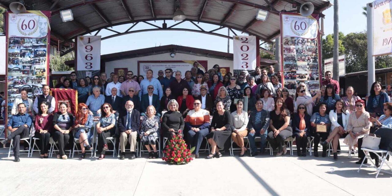 60 AÑOS DE LA SECUNDARIA NO.32 “ABRAHAM LINCOLN” EN PLAYAS DE ROSARITO