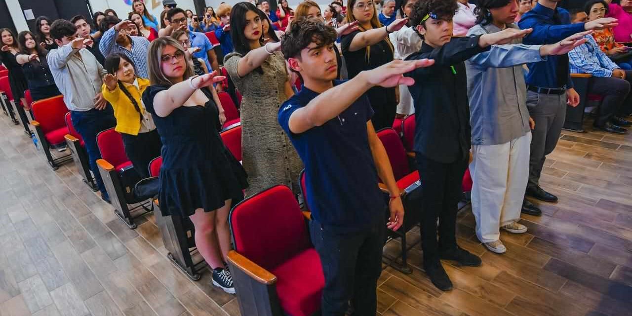TÍTULOS PROFESIONALES A LA GENERACIÓN 2020-2023 DE CECyTE BC